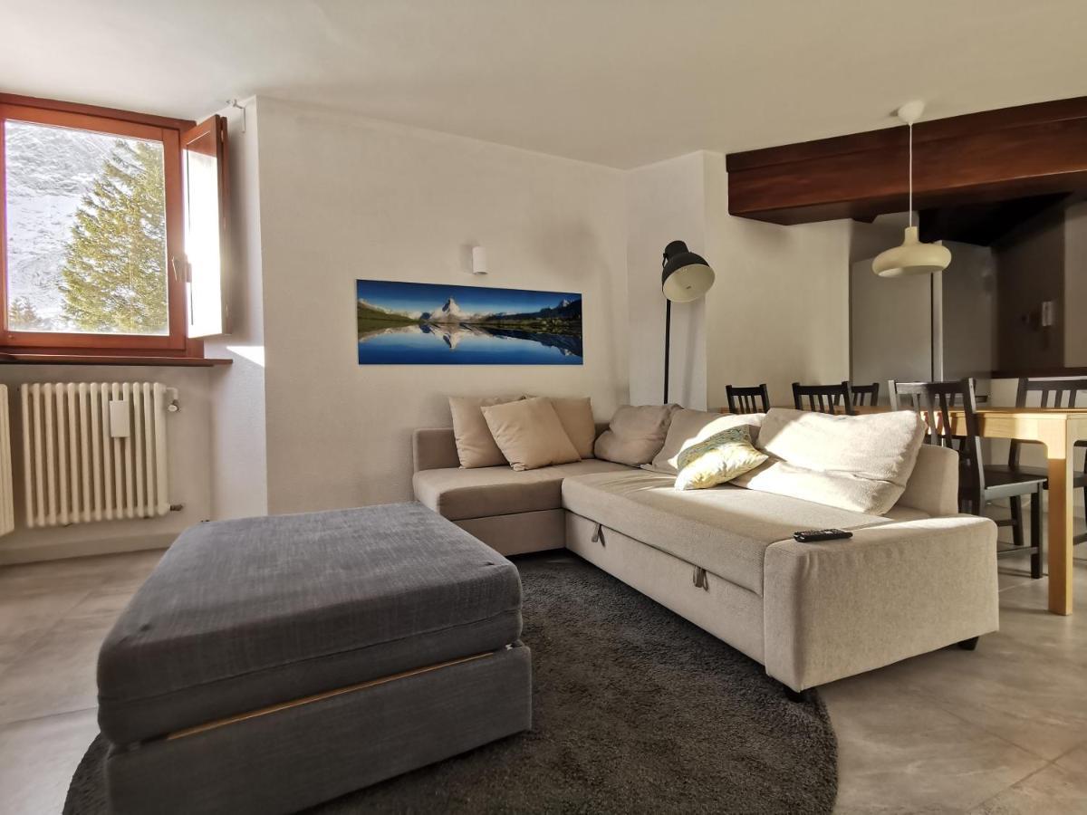 Aura Snowy Peaks Apartment At The Foot Of The Matterhorn - Cerviniaholidays-Com Breuil-Cervinia Luaran gambar