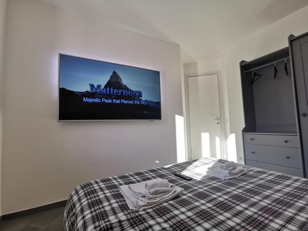 Aura Snowy Peaks Apartment At The Foot Of The Matterhorn - Cerviniaholidays-Com Breuil-Cervinia Luaran gambar